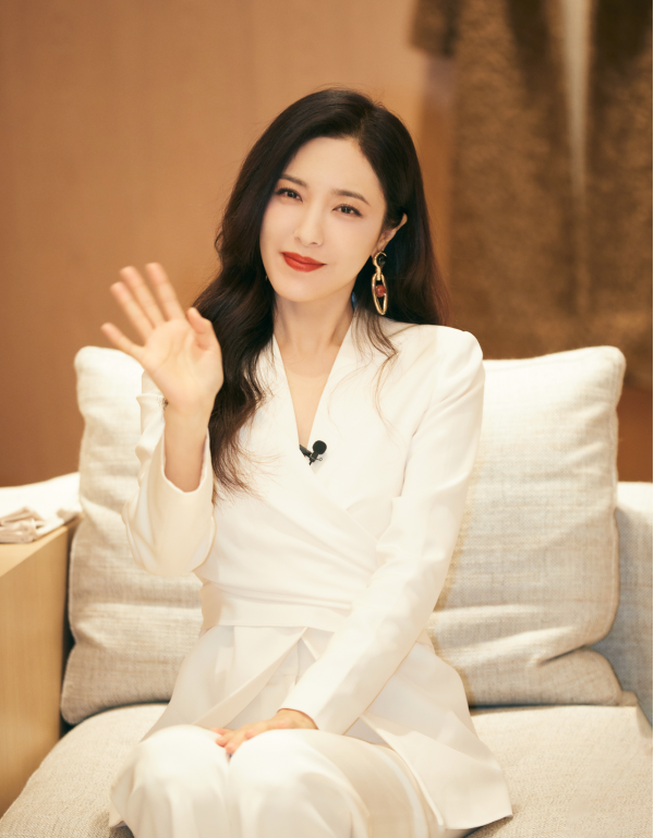 10位湖北籍女星：有人嫁導演，有人嫁富豪，有人45歲至今未婚