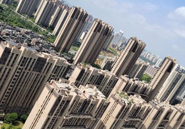 年輕人第一次賣房要不要透過中介? 年輕人第一次賣房要不要透過中介?