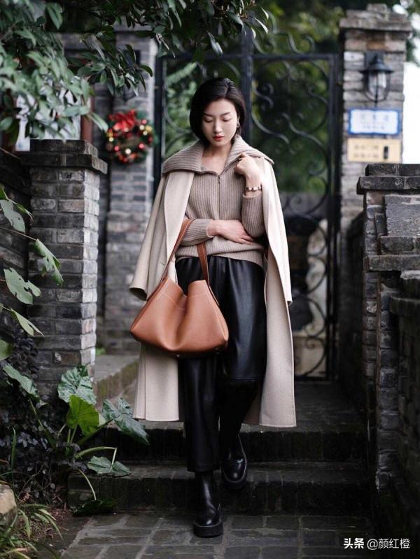 今年火了一種單品,叫“半拉鍊毛衣”,簡約高階又顯氣質,太美 今年火了一種單品,叫“半拉鍊毛衣”,簡約高階又顯氣質,太美