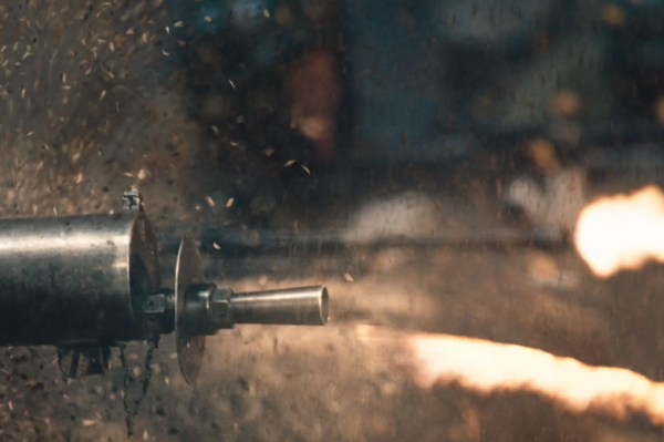 少女被押上刑場,一個本能的反應,卻讓她奇蹟般地死裡逃生 少女被押上刑場,一個本能的反應,卻讓她奇蹟般地死裡逃生