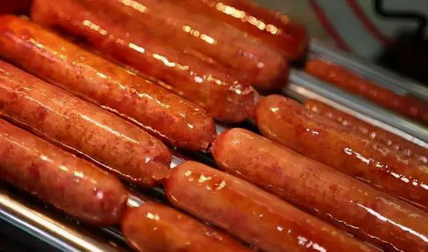 家長們注意：5種垃圾食品，對孩子健康不利，少往家裡買