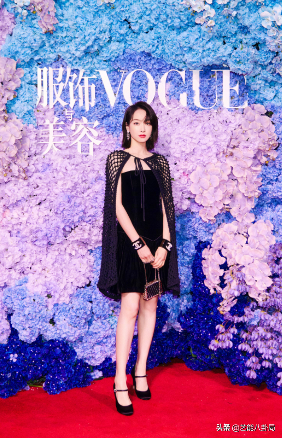 時尚大刊紅毯:42歲湯唯珠光寶氣,楊冪白紗遮面,周冬雨捂秋凍 時尚大刊紅毯:42歲湯唯珠光寶氣,楊冪白紗遮面,周冬雨捂秋凍