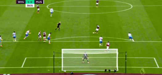 3連殺+狂轟4球！C羅神了，握拳慶祝，曼聯生涯第122球誕生