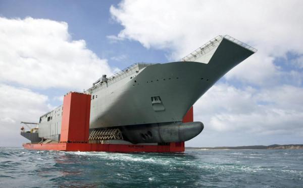 “堪培拉”級兩棲攻擊艦圖集（118圖）