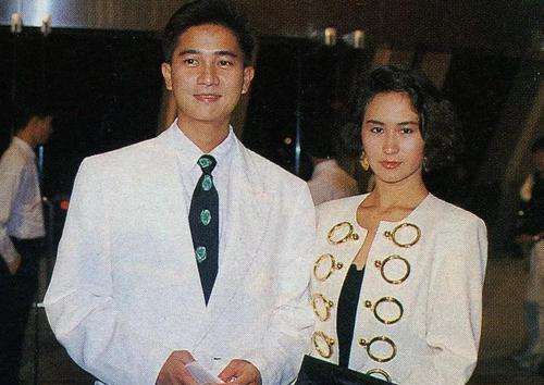 何超瓊跟陳百強沒在一起，其實跟何鴻燊沒關，他們之間並沒有愛情