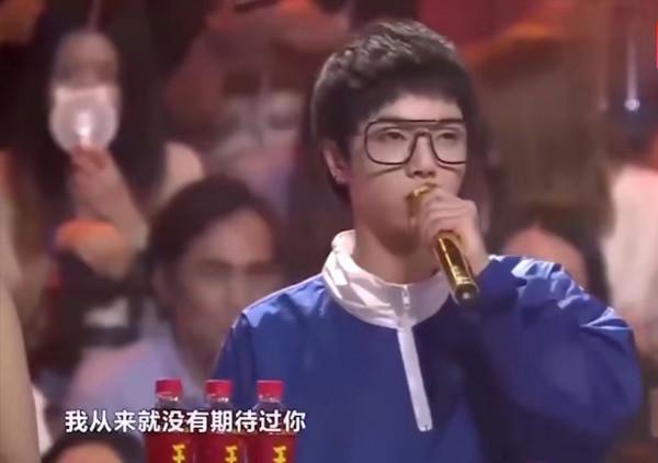 華晨宇點評毛不易和夏洛毆打“周杰倫”的用意是如出一轍嗎？