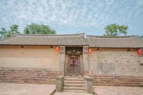 河南百年古寨，也稱中原第一紅石古寨，至今未開發，很少人知道