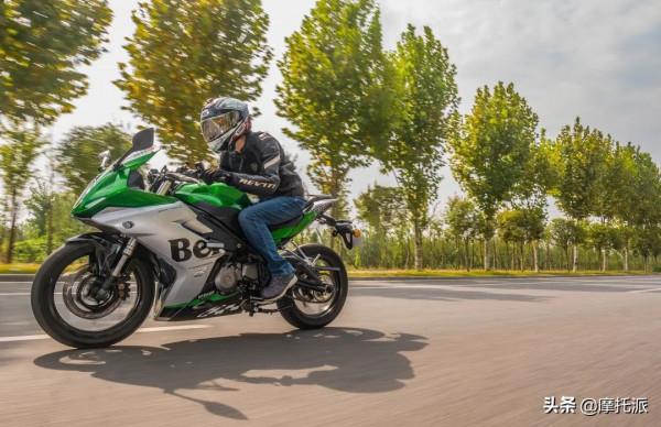 不求虛名只做自己：貝納利Tornado 252動態及賽道測評