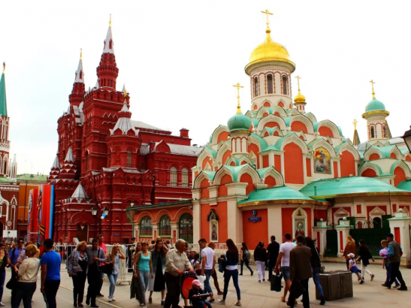 勃列日涅夫逝世，我方是否要參加葬禮？鄧公用一妙招緩和中蘇關係