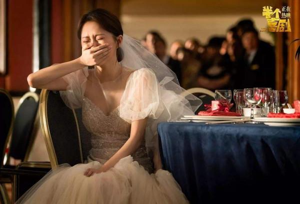 看《半個喜劇》有一半酸楚，愛情一半純粹一半渣，任素汐演繹真愛