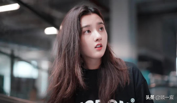 宋祖兒談社交被網友稱&quot&semi;太現實&rdquo;：能&OpenCurlyDoubleQuote;過事&rdquo;的朋友才值得交往