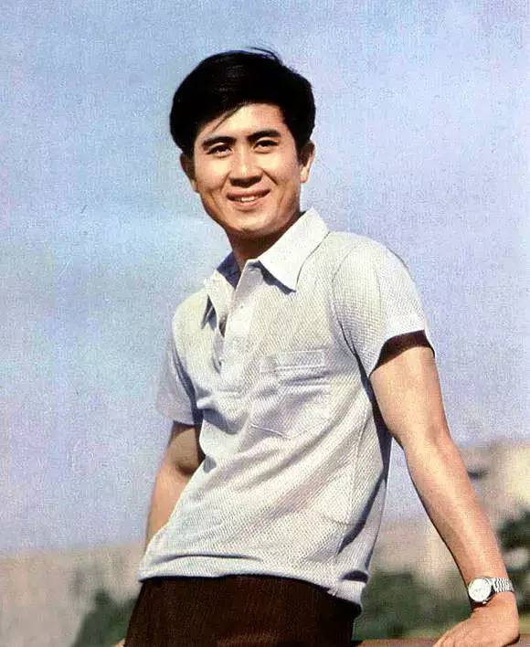 他倆因《廬山戀》而一戀成名,張瑜至今單身,郭凱敏終獲幸福 他倆因《廬山戀》而一戀成名,張瑜至今單身,郭凱敏終獲幸福