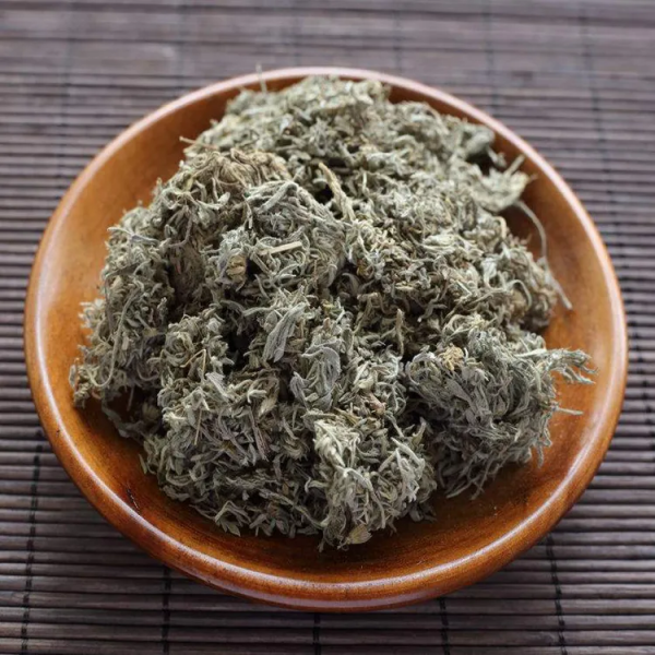 一味鄉下常見的中藥：茵陳，清利溼熱，利膽退黃，妙用可治牛皮癬