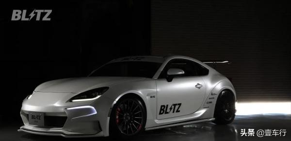 90年代JDM​的既視感,素雅外表下的GR86居然隱藏著強悍的戰鬥屬性 90年代JDM​的既視感,素雅外表下的GR86居然隱藏著強悍的戰鬥屬性