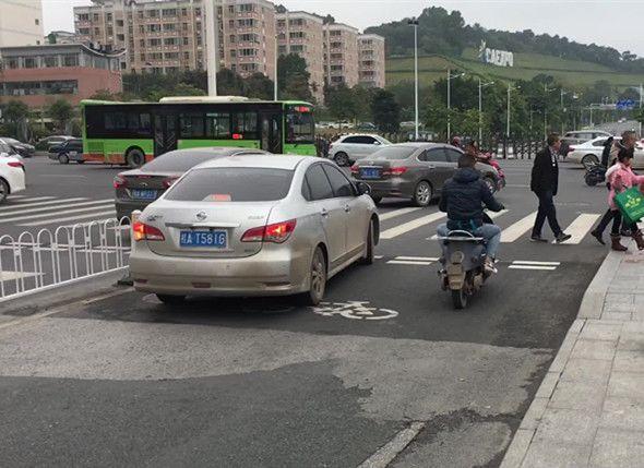 這4個違章行為,將不再扣駕照分,有駕照的瞭解一下 這4個違章行為,將不再扣駕照分,有駕照的瞭解一下