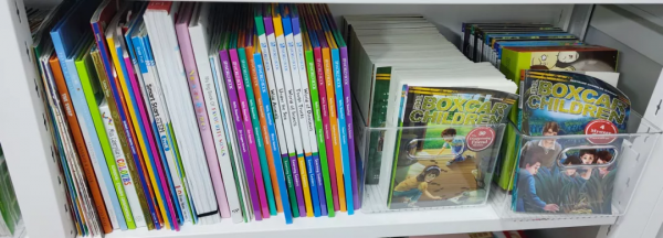 把書櫃分類,我這個當媽的可太能折騰了 把書櫃分類,我這個當媽的可太能折騰了