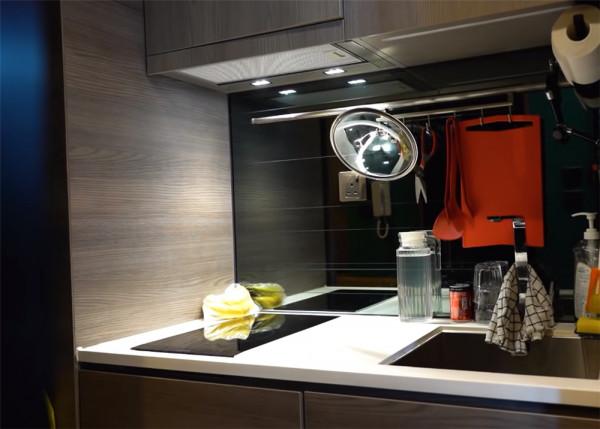 一位香港30歲獨居青年,買下18㎡雙陽臺“奈米樓”,網友:太逼仄 一位香港30歲獨居青年,買下18㎡雙陽臺“奈米樓”,網友:太逼仄