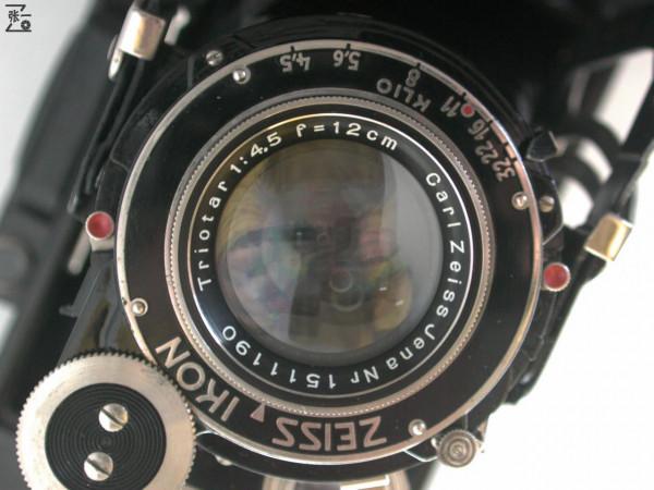 使用616膠捲的蔡司Zeiss Ikonta 530/15摺疊皮腔相機！德國製造