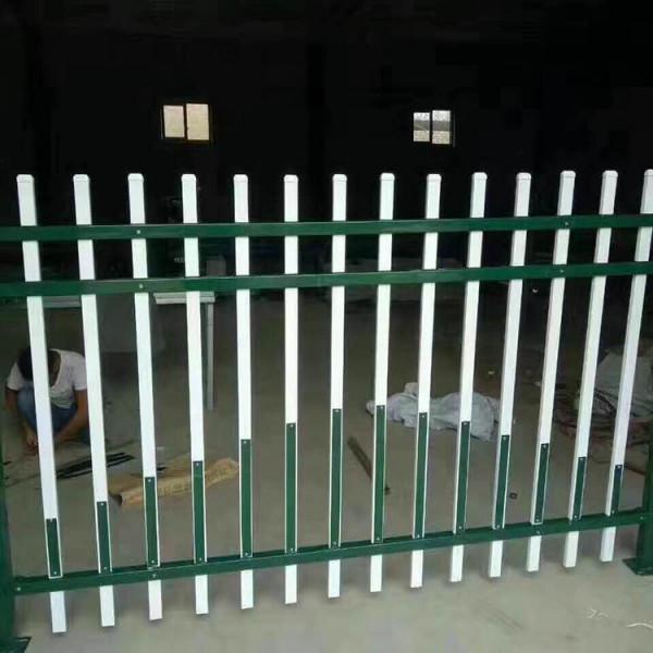 鋼護欄的組成過程詳細介紹 鋼護欄的組成過程詳細介紹