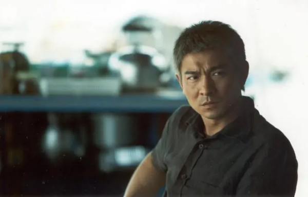 吵了這麼多年了,再看“四大天王”年輕時的演技和顏值,誰贏了? 吵了這麼多年了,再看“四大天王”年輕時的演技和顏值,誰贏了?