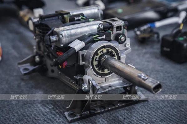 奧迪A6L改裝升級 車主賦予了它有趣的靈魂