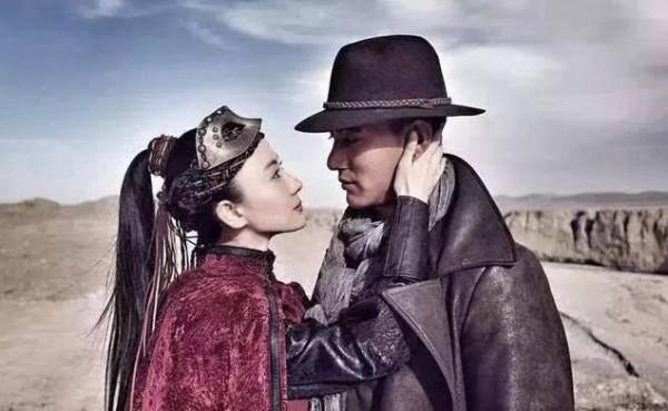 1939年，四川男子在大草原抓魚養狼，結果把土匪給滅了