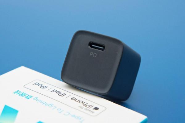 就是要夠小!全面評測Ravpower 20W快充 就是要夠小!全面評測Ravpower 20W快充