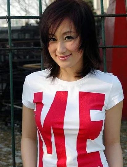 趙文卓愛人張丹露,穩穩的“大嫂”範兒,霸氣 趙文卓愛人張丹露,穩穩的“大嫂”範兒,霸氣