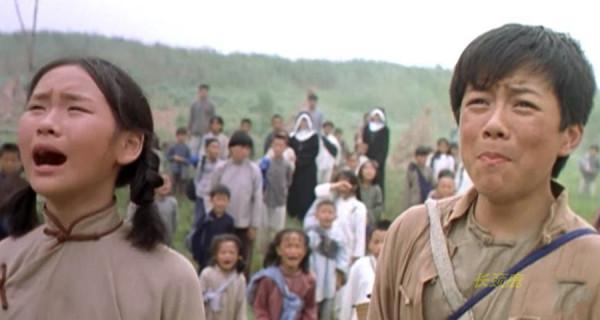 《五月八月》:以南京大屠殺中倖存的孩子的視覺下的戰爭,淚目 《五月八月》:以南京大屠殺中倖存的孩子的視覺下的戰爭,淚目