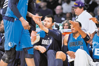 易建聯名字重新出現在NBA,在這一點上CBA真的需要好好去學習 易建聯名字重新出現在NBA,在這一點上CBA真的需要好好去學習