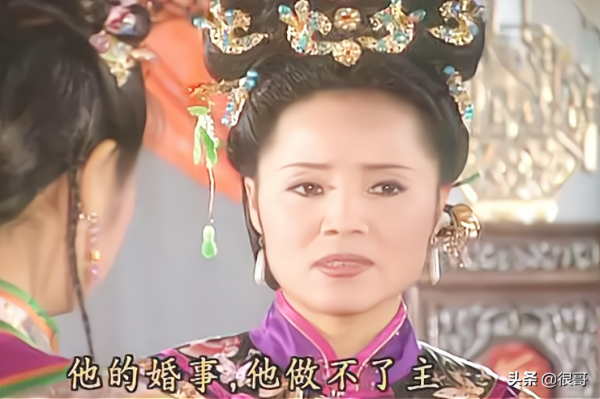 《小敏家》中的佟兵媽和李主任，看似不起眼的配角，來頭都不小