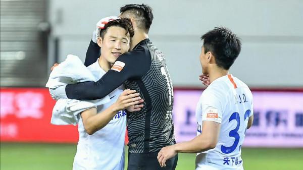 同樣是3412陣型，效果迥異，山東泰山、北京國安交了不同的答卷