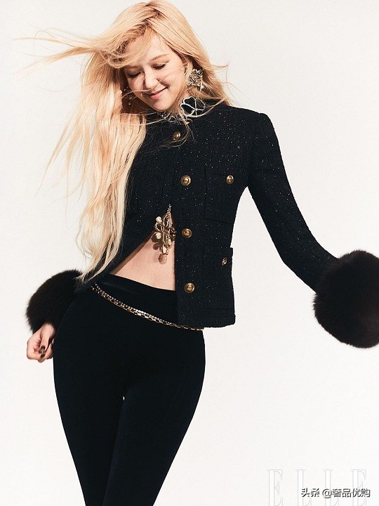 YSL 2021秋冬服飾珠寶：四葉草與十字型珠寶