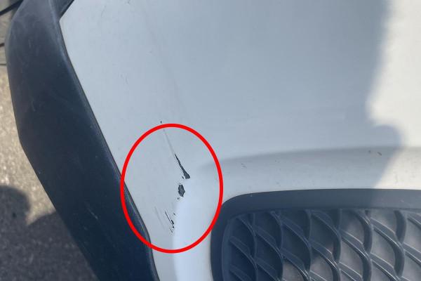 16萬買個車標玩兒？官方認證賓士GLA200，銷售原話：這車沒修過