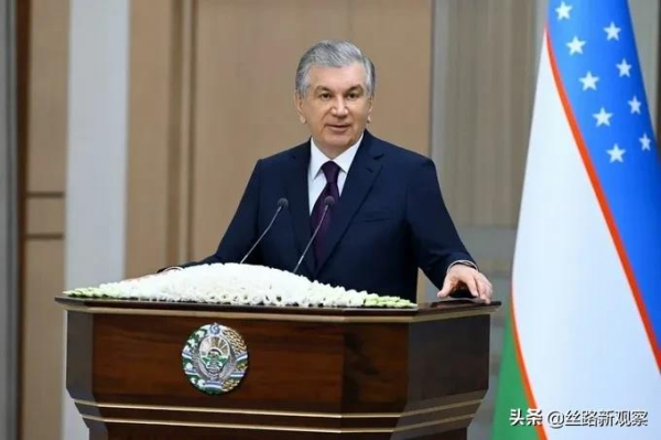 傘兵沒傘，機械兵不會開坦克...總統無語