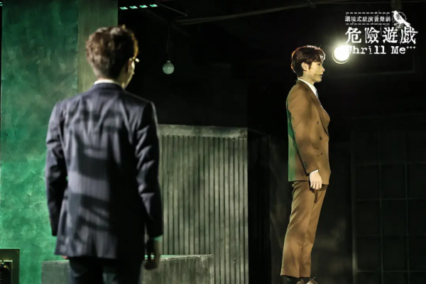 上海有棟“神秘”大廈，每晚都在上演一千零一夜