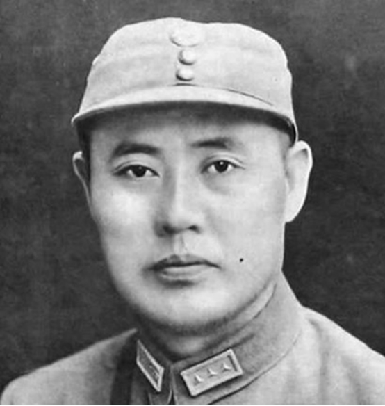 傅冬菊是傅作義之女，49年在北平立了大功，為何後來沒成為高官