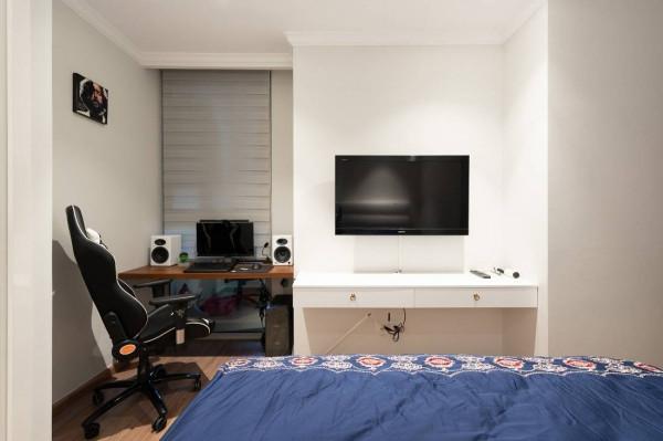 這套房裝修太治癒了，黑白棕做主色調，進門就是放鬆時刻