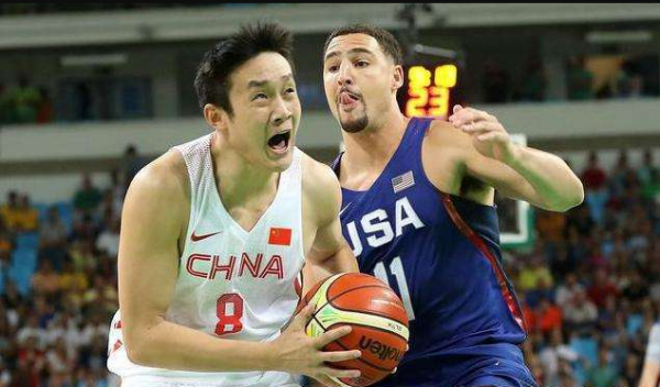 克萊·湯普森VS丁彥雨航的畫面，是球迷記憶中，他們最後一次單挑