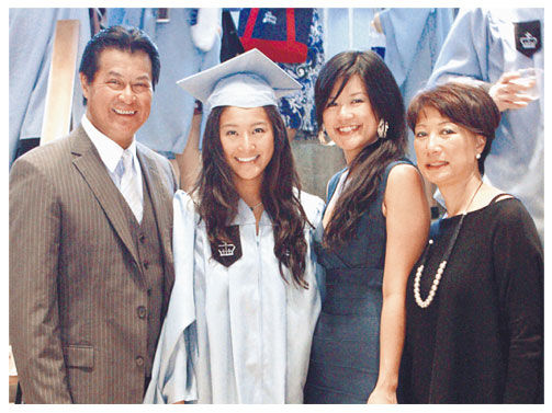 被偏愛的“隱世大佬”鄧光榮，與十幾位港星的愛恨情仇太精彩