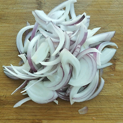 色香味俱全，米飯配爆炒腰花，下飯絕殺