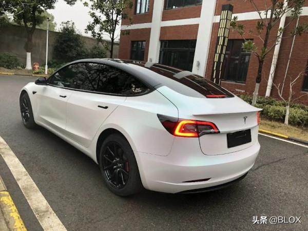 BLOX 改裝集-超甜小姐姐的最愛，特斯拉Model3改裝分享