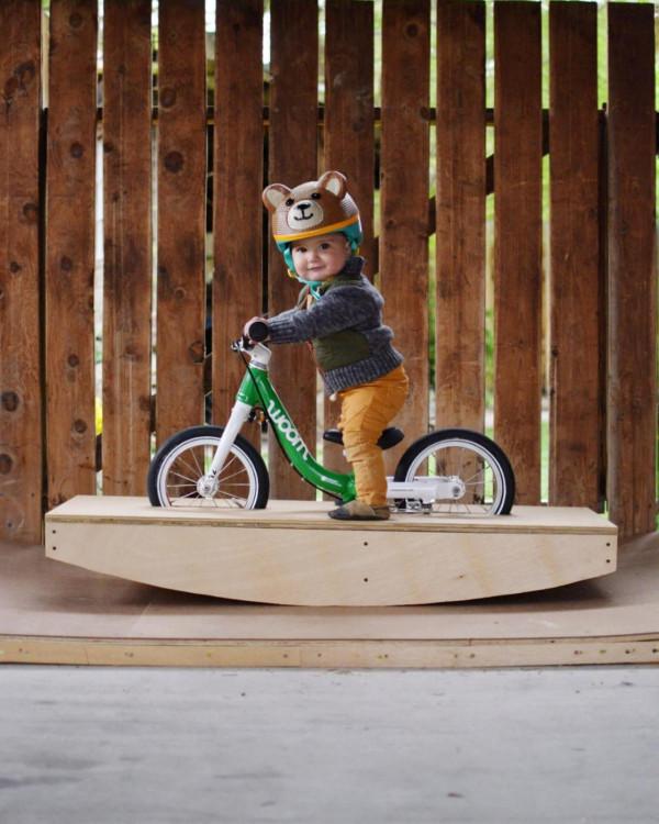 美國4歲萌娃單板攀巖越野樣樣行？爹媽超愛戶外運動，娃也不簡單