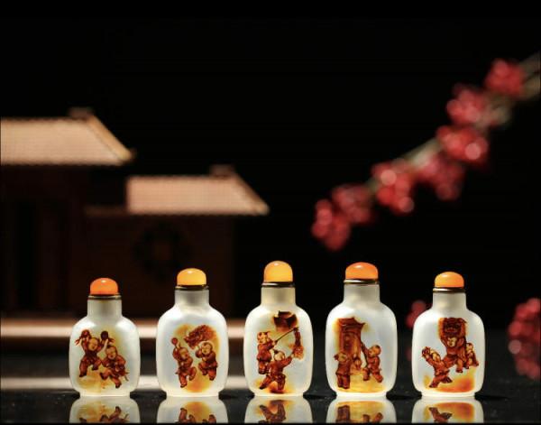 足不出戶過把“收藏家”的癮！Z世代新手藏家，願意“為熱愛買單”