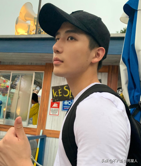 ​5位男星“換頭改命”，陳偉霆動臉前土味十足，陳學冬面目全非