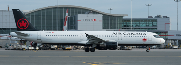 加拿大一家五口旅行 機場成人海地獄 苦等2小時被拒登機 加拿大一家五口旅行 機場成人海地獄 苦等2小時被拒登機