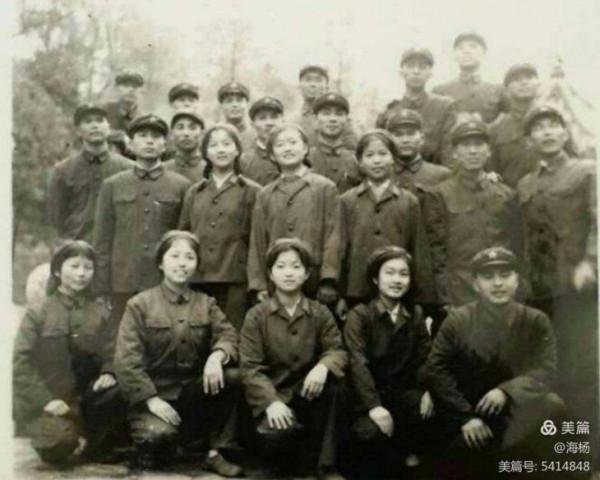 我們基建工程兵部隊裡的文宣隊 我們基建工程兵部隊裡的文宣隊