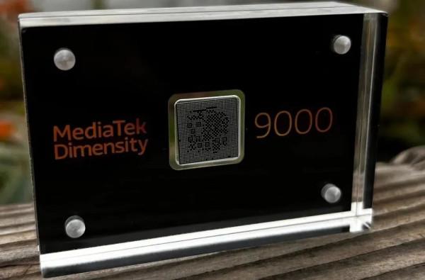 曝iPhone 14 Pro將換用USB-C介面；聯發科天璣9000 5G處理器釋出