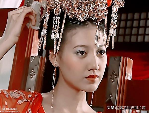 暖陽之下：回憶殺！三位古裝美女聚首，有人生活中嫁小9歲帥哥