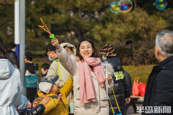 假期最後一天，棧橋景區火爆